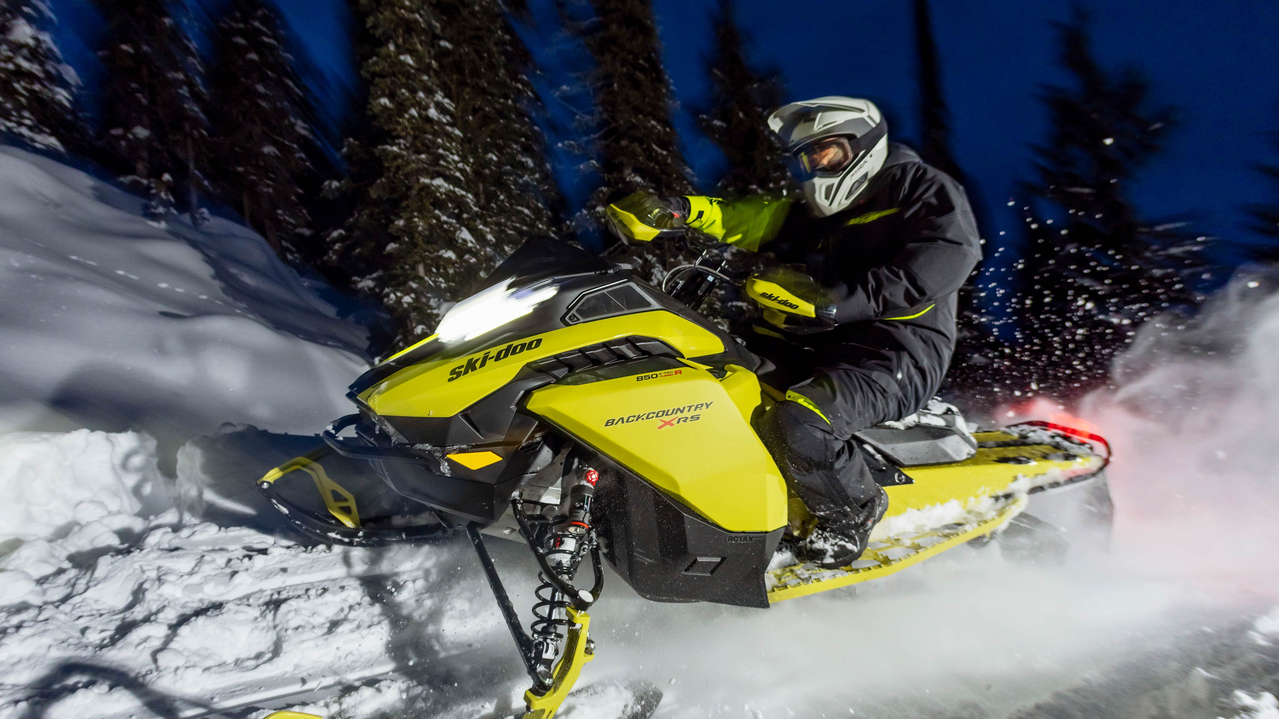 2025 SkiDoo Backcountry Crossover snowmobile